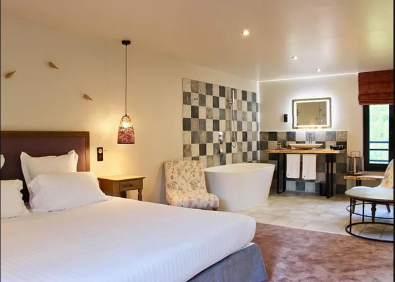 Hotel Le Moulin Fouret Saint-Aubin-le-Vertueux Exteriér fotografie